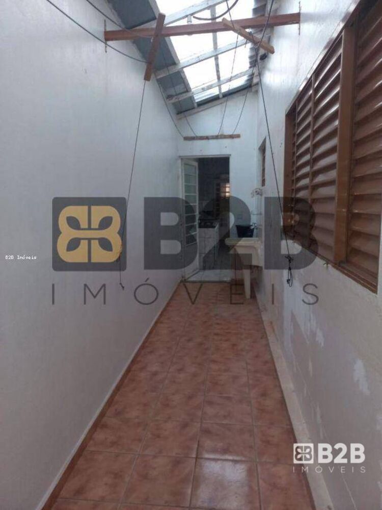 Casa à venda com 3 quartos, 190m² - Foto 16