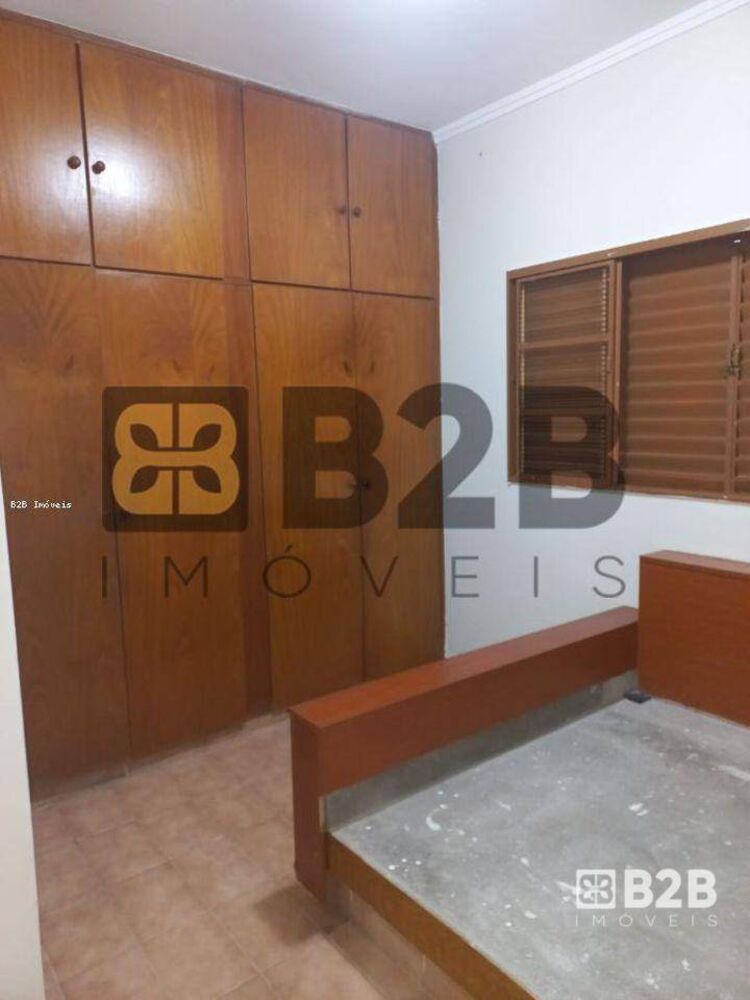 Casa à venda com 3 quartos, 190m² - Foto 9