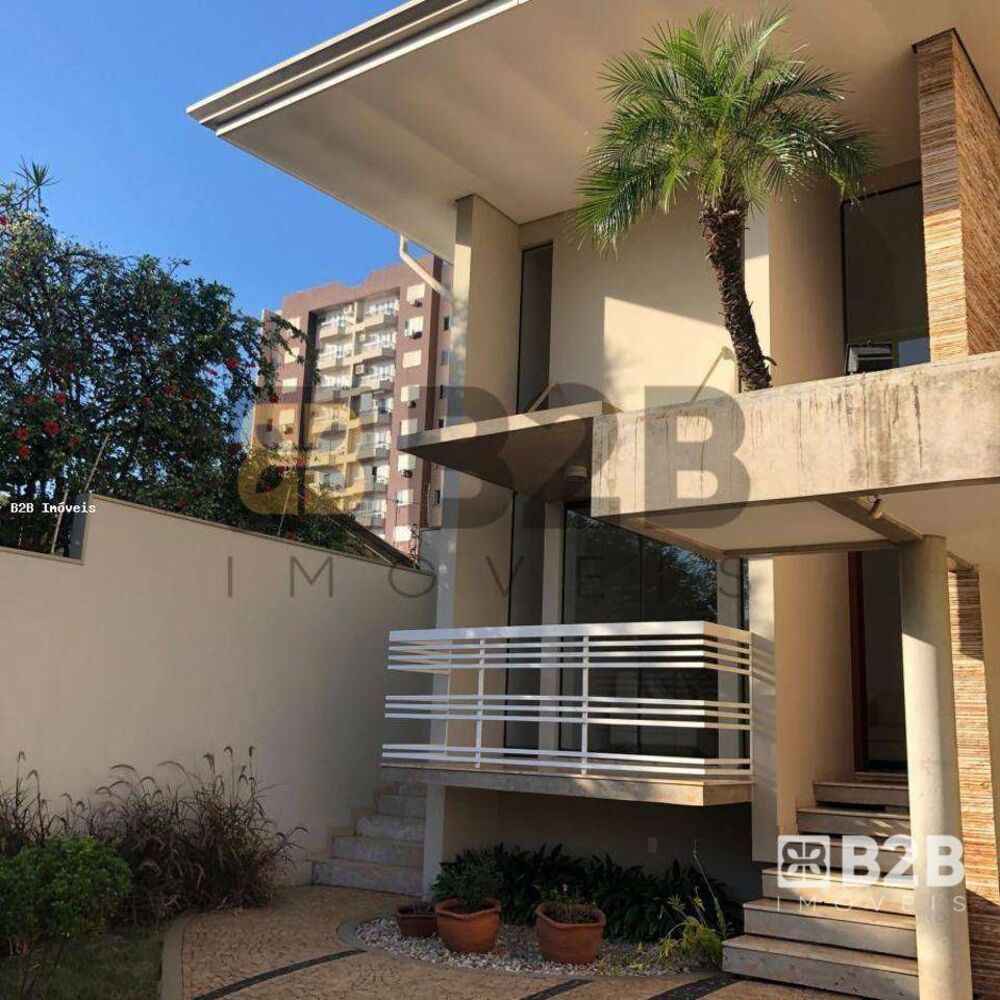 Casa, 3 quartos, 270 m² - Foto 2