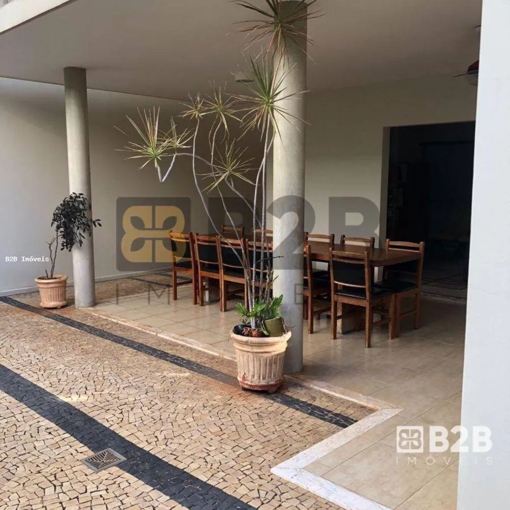 Casa, 3 quartos, 270 m² - Foto 11