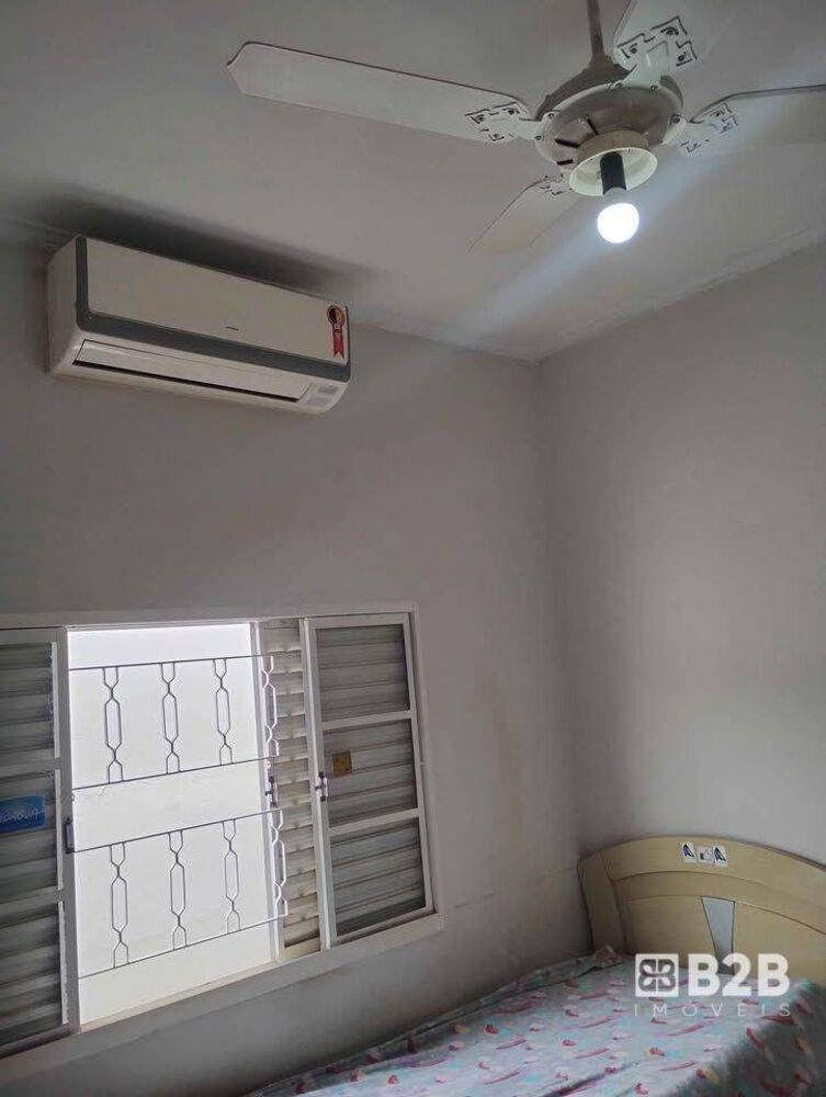 Casa, 4 quartos, 230 m² - Foto 12