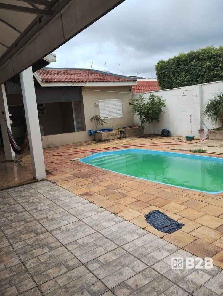 Casa, 4 quartos, 230 m² - Foto 2