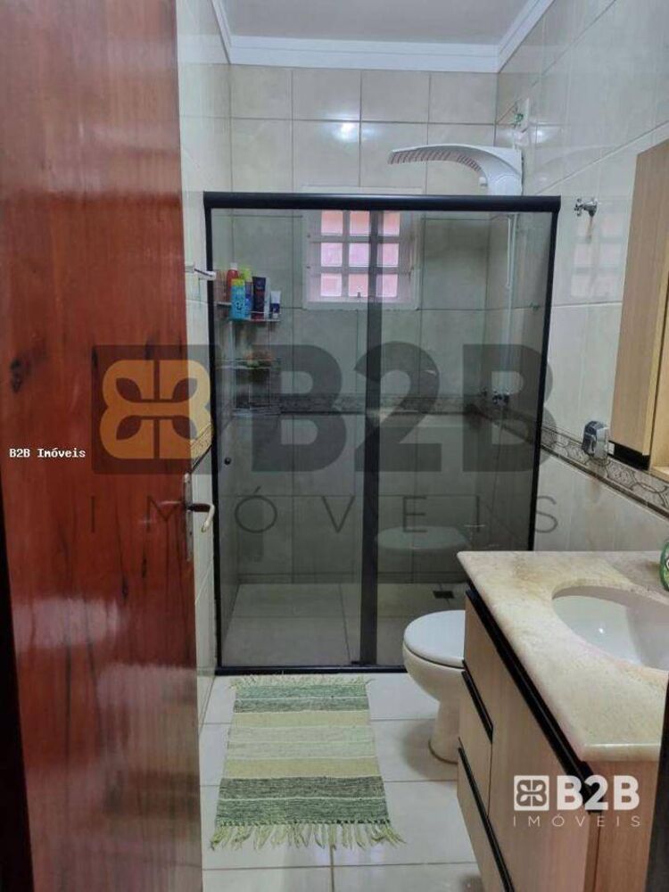 Casa, 3 quartos - Foto 1