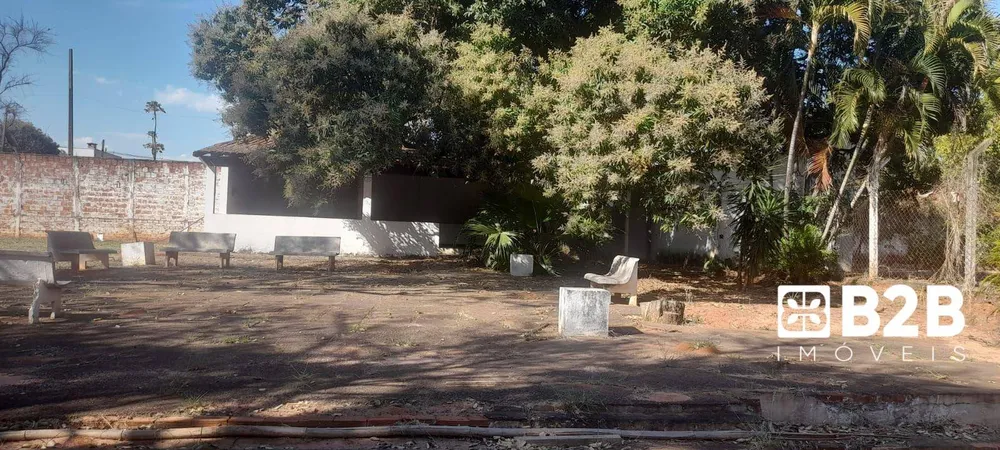 Chácara, 8 quartos, 7498 m² - Foto 8