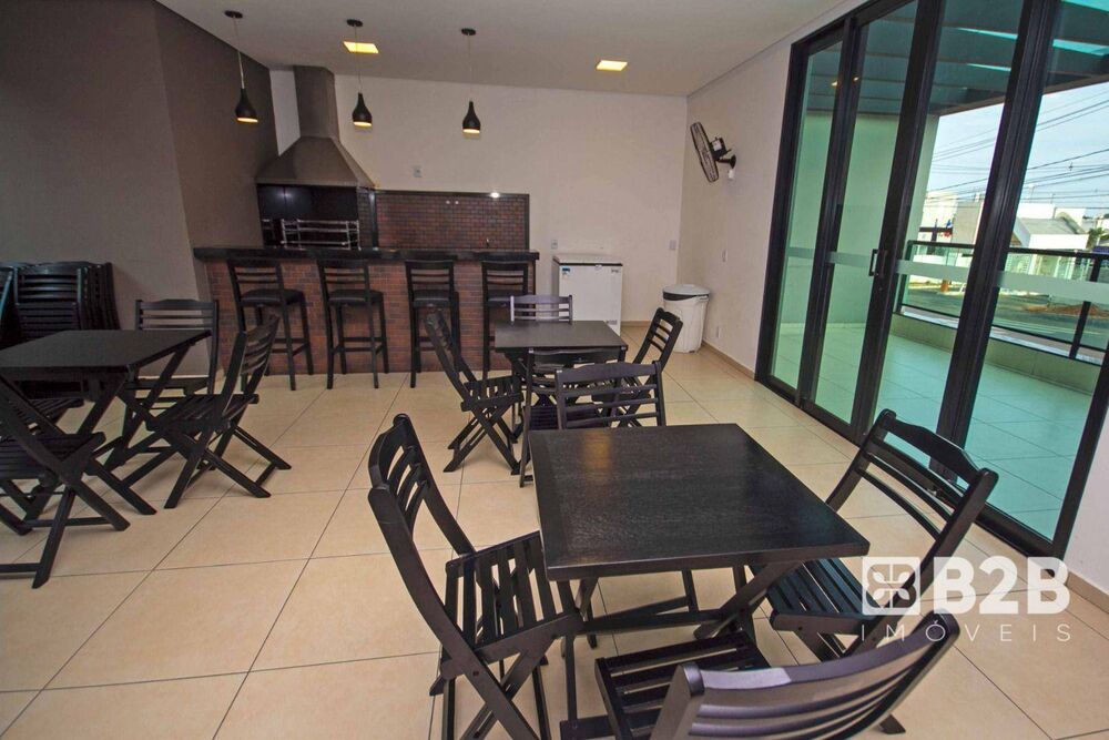 Apartamento à venda com 2 quartos, 60m² - Foto 24