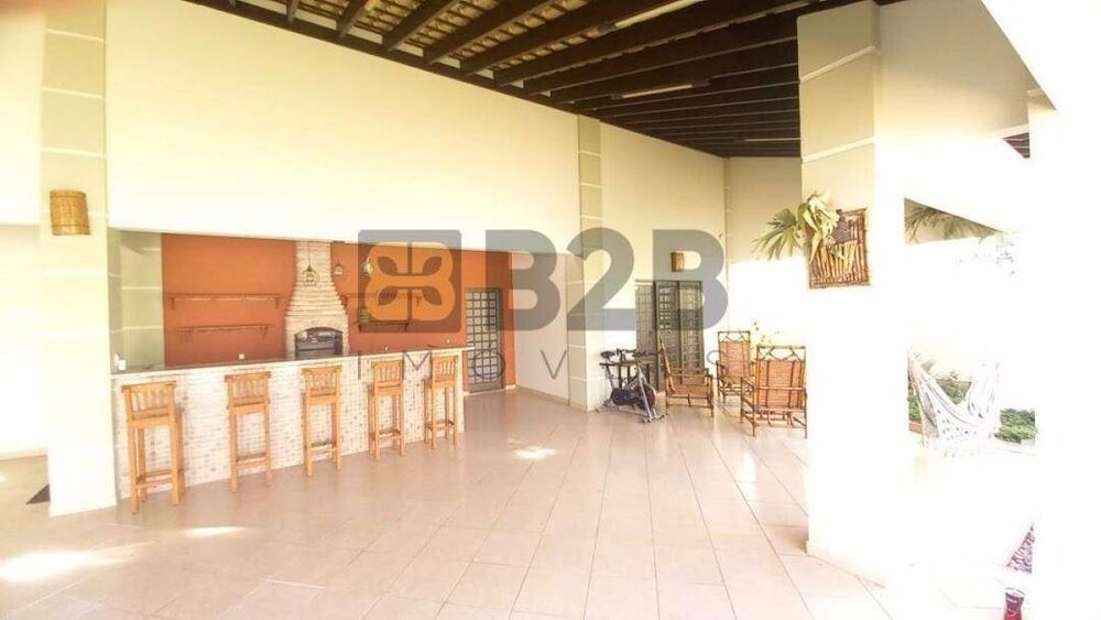 Casa, 3 quartos, 260 m² - Foto 2