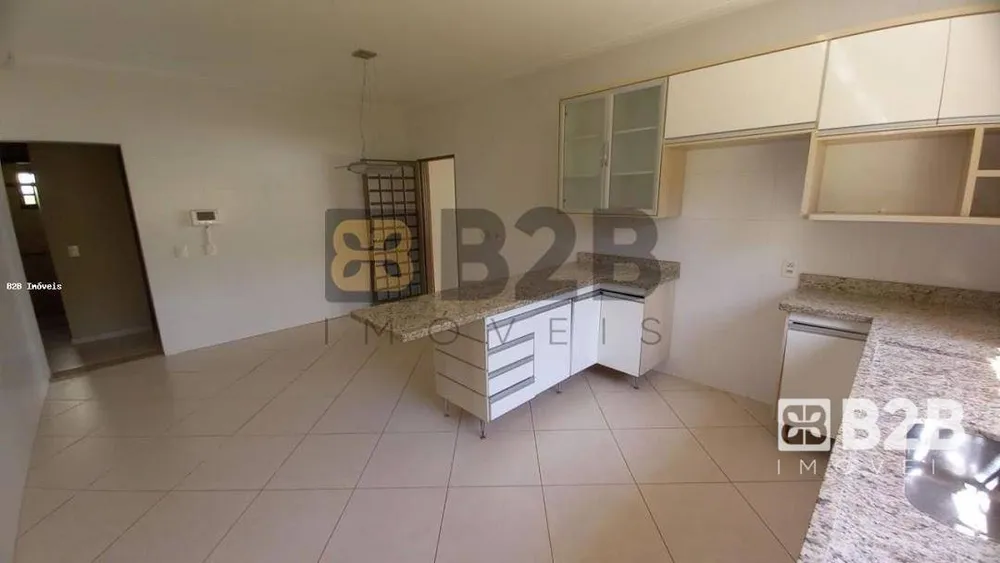 Casa, 3 quartos, 260 m² - Foto 10