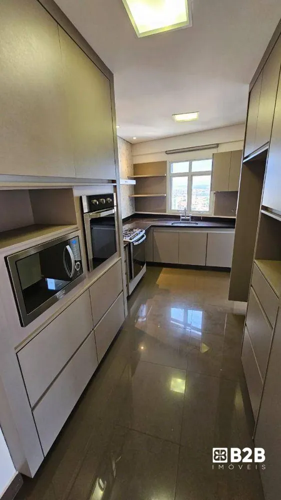 Apartamento, 3 quartos, 180 m² - Foto 10