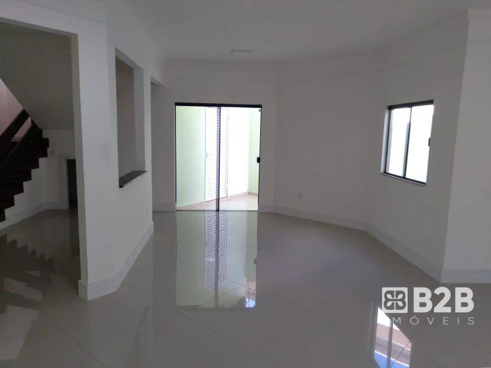 Casa, 3 quartos, 360 m² - Foto 15
