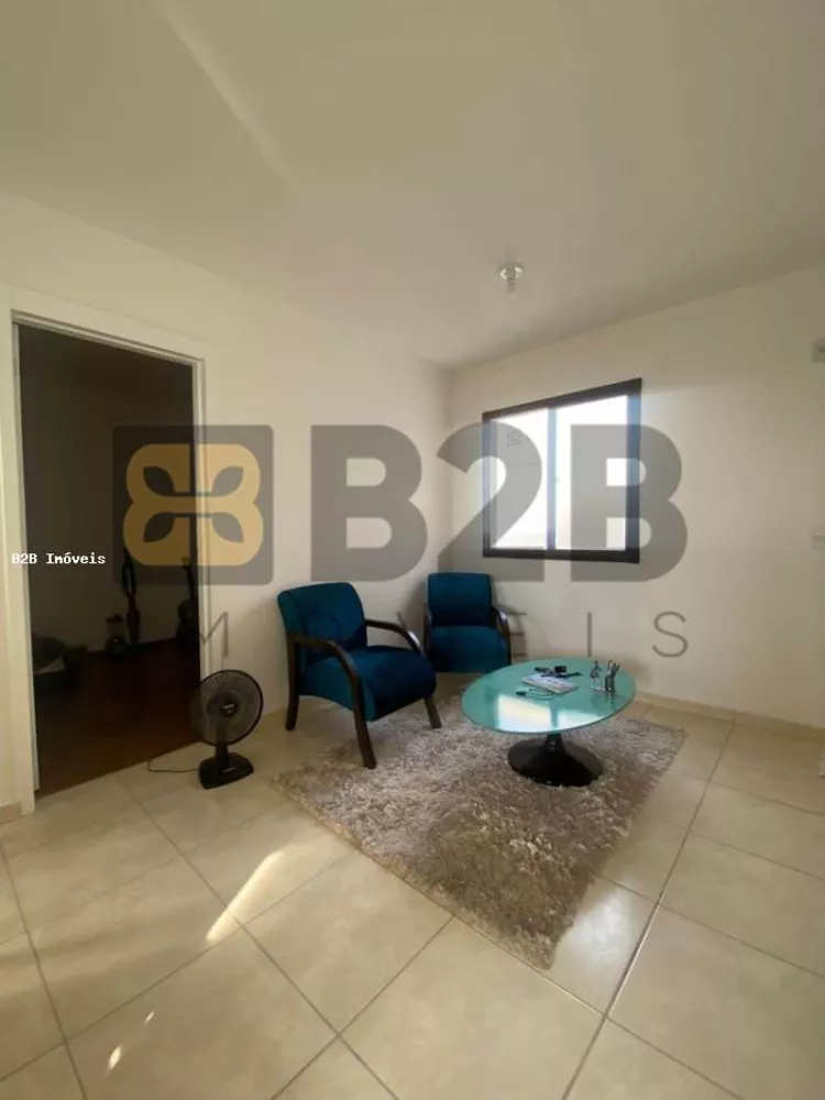 Apartamento à venda com 2 quartos, 43m² - Foto 3