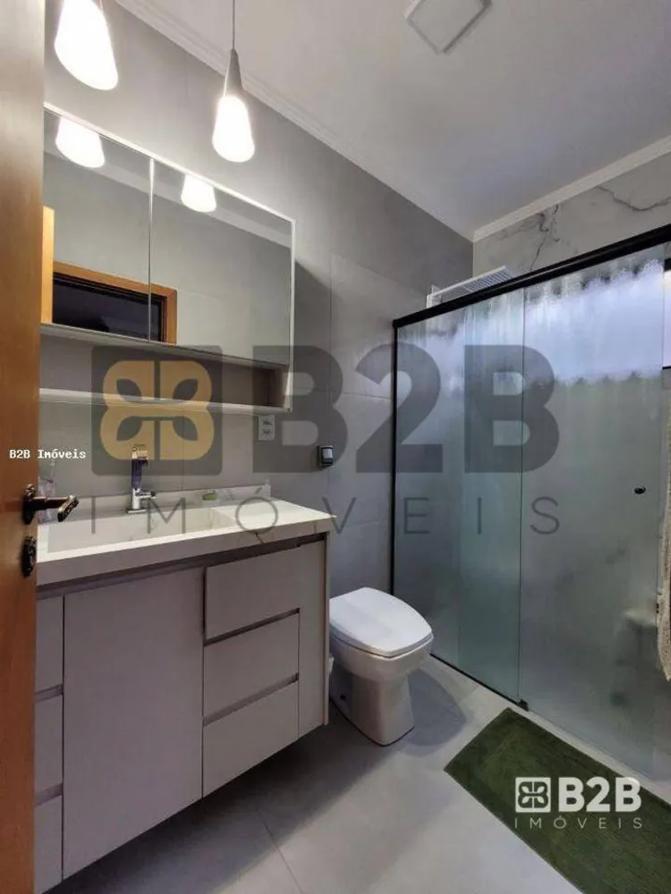 Casa, 3 quartos, 235 m² - Foto 12