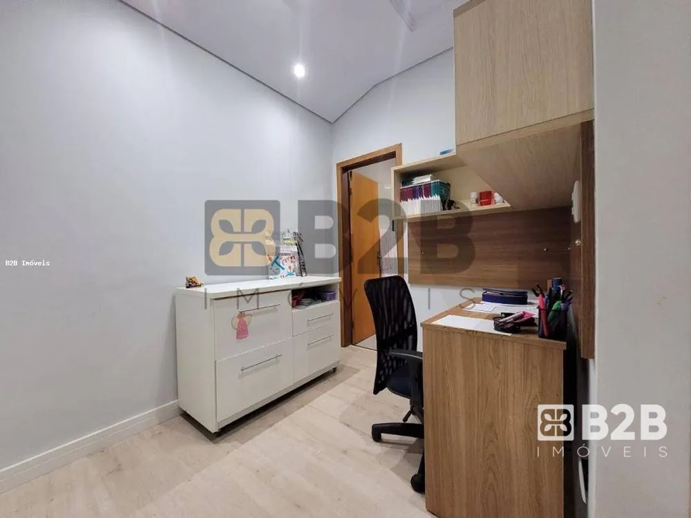 Casa, 3 quartos, 235 m² - Foto 15