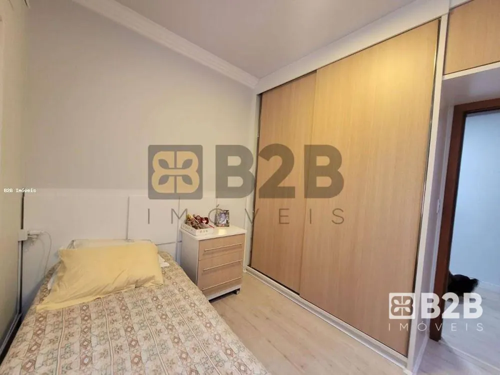 Casa, 3 quartos, 235 m² - Foto 11