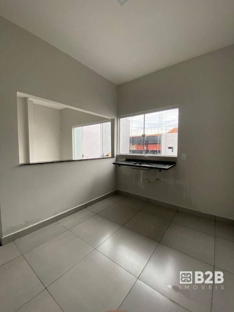 Casa, 3 quartos, 137 m² - Foto 2