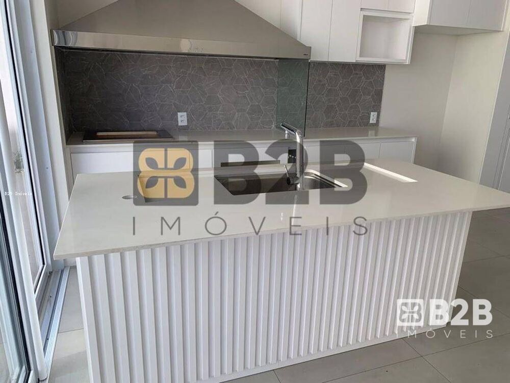 Casa de Condomínio à venda com 3 quartos, 292m² - Foto 4