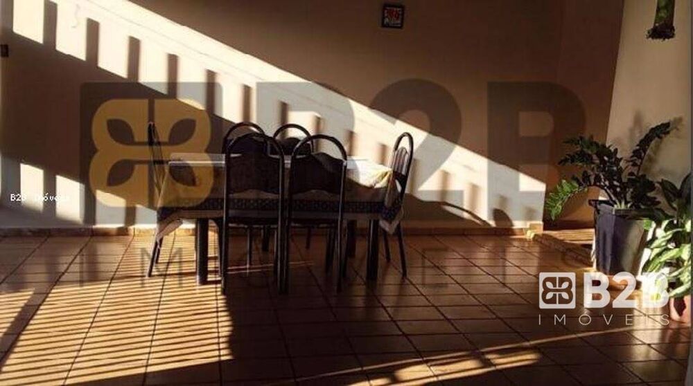 Casa, 2 quartos, 83 m² - Foto 1