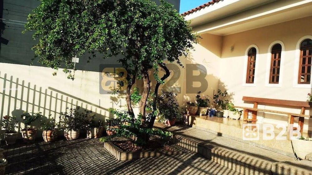 Casa, 3 quartos, 196 m² - Foto 3
