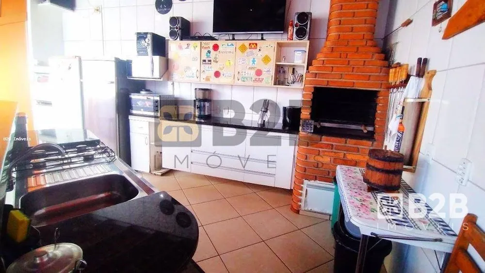 Casa, 3 quartos, 196 m² - Foto 15