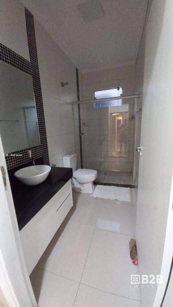 Casa à venda com 3 quartos, 250m² - Foto 6