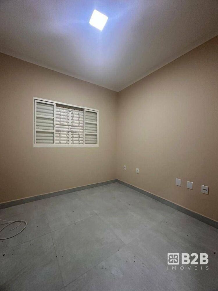 Casa à venda com 3 quartos, 104m² - Foto 5
