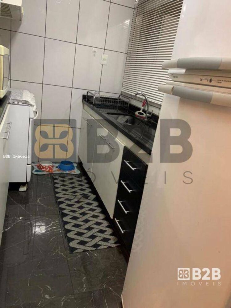 Casa, 3 quartos, 167 m² - Foto 2