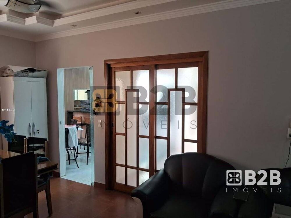 Casa, 2 quartos, 105 m² - Foto 1