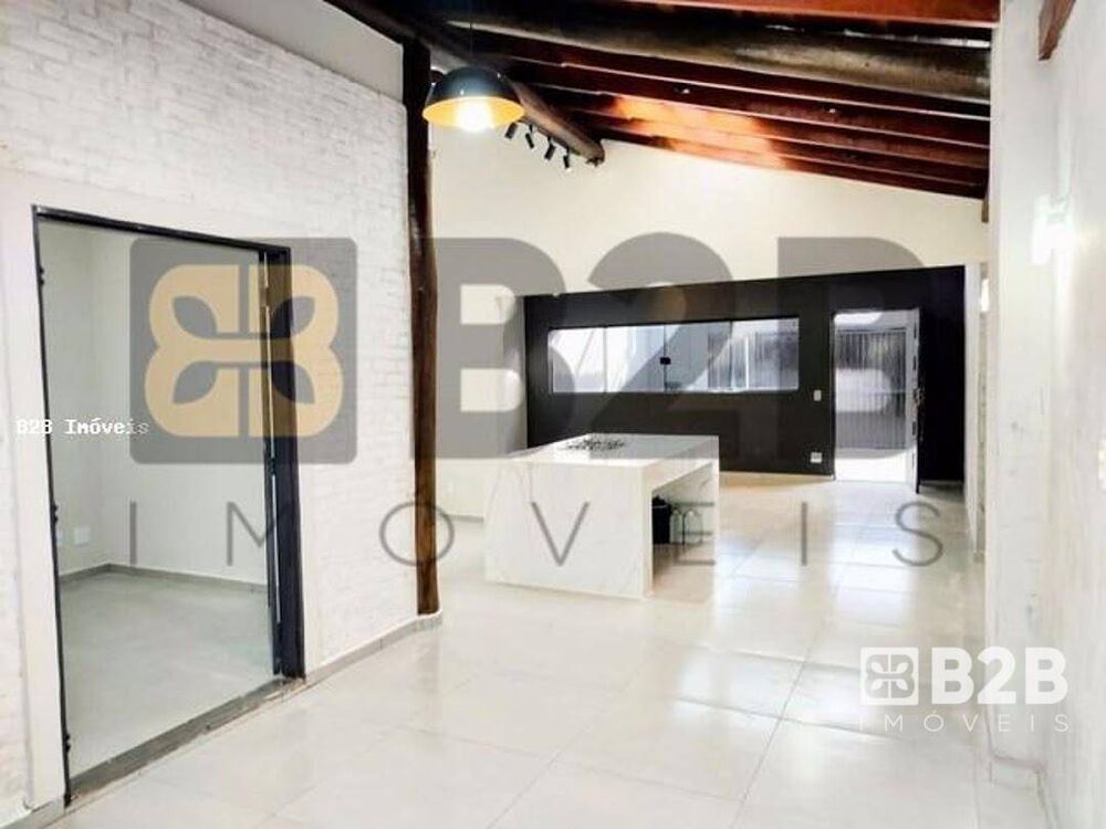 Casa à venda com 3 quartos, 175m² - Foto 4