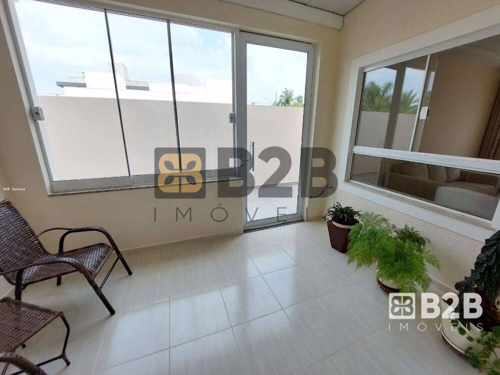 Casa de Condomínio à venda com 4 quartos, 314m² - Foto 3