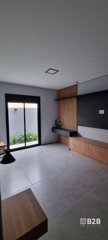 Casa de Condomínio à venda com 3 quartos, 255m² - Foto 2