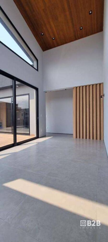 Casa de Condomínio à venda com 3 quartos, 255m² - Foto 3