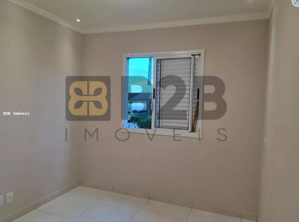 Apartamento à venda com 2 quartos, 72m² - Foto 4