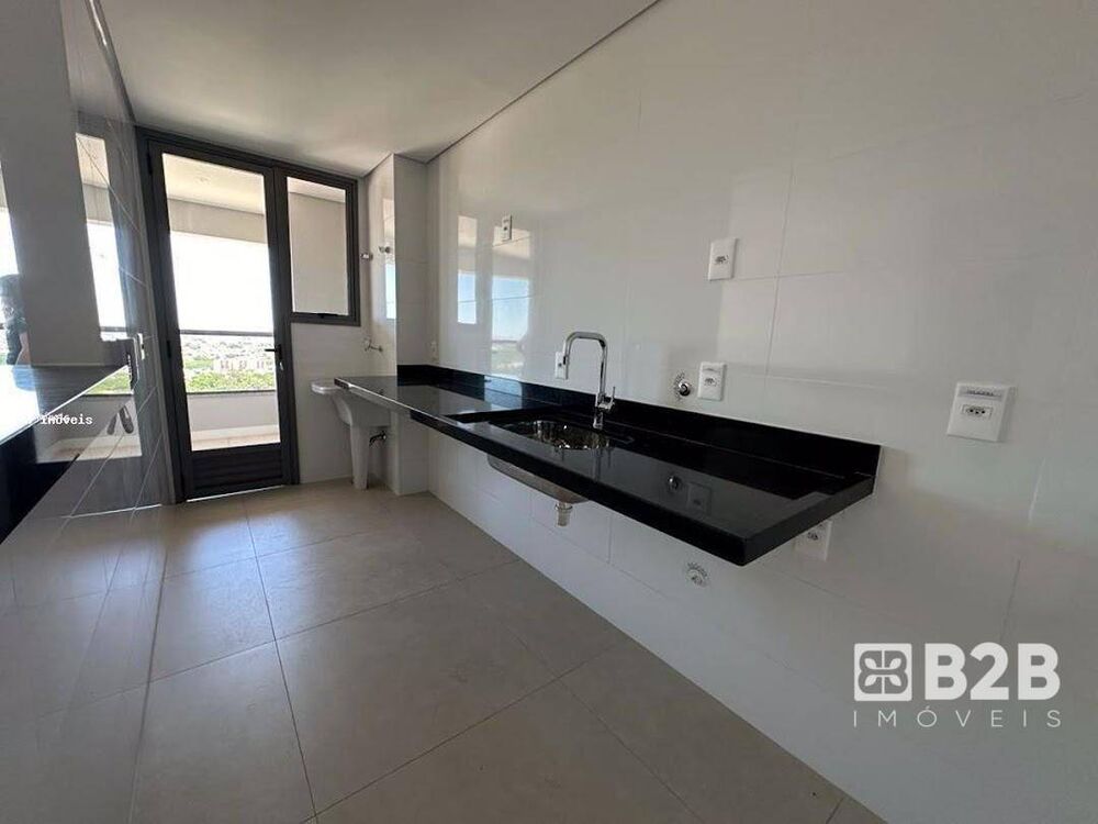 Apartamento, 3 quartos, 117 m² - Foto 2
