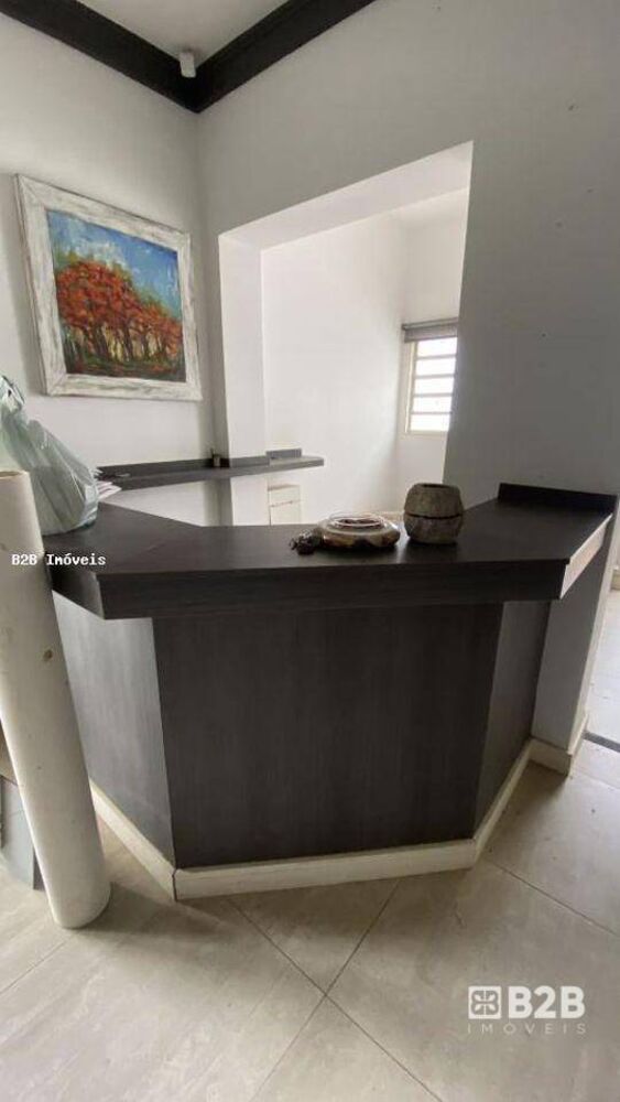 Terreno à venda com 1 quarto, 256m² - Foto 3