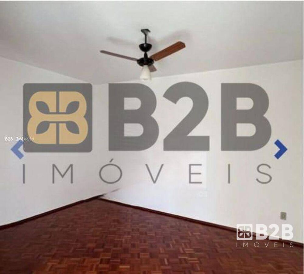 Apartamento à venda com 3 quartos, 140m² - Foto 2