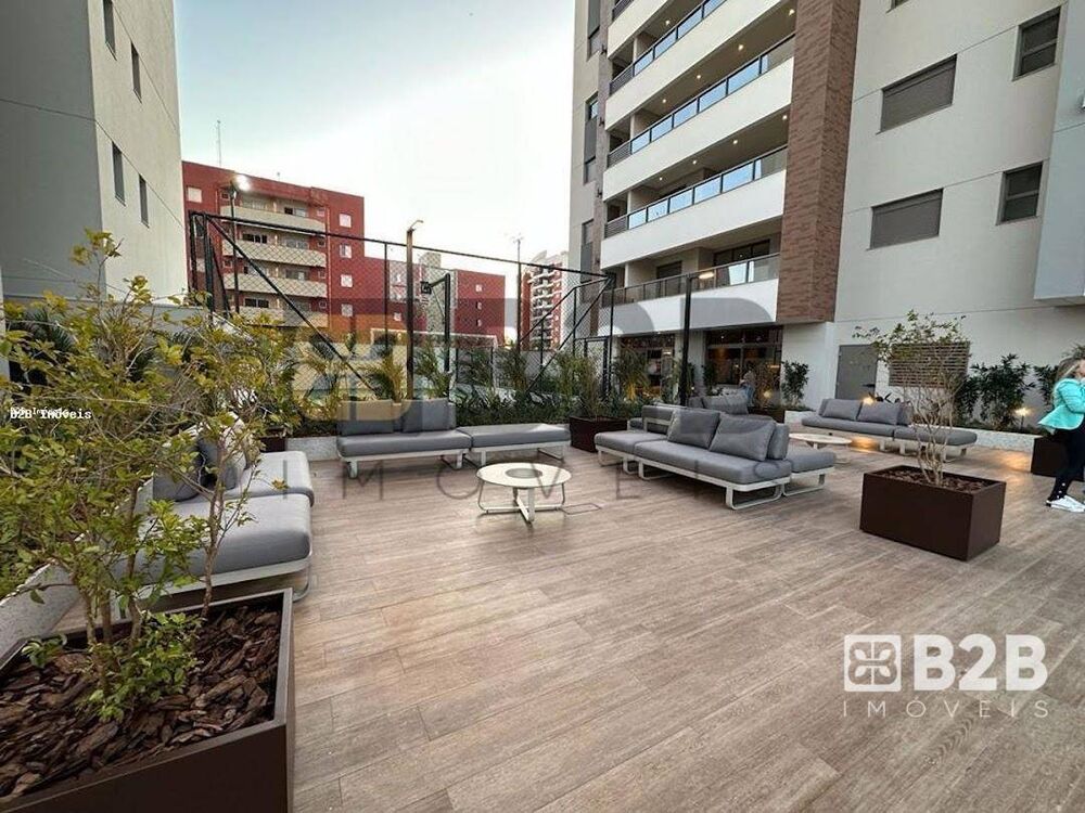 Apartamento à venda com 3 quartos, 96m² - Foto 8