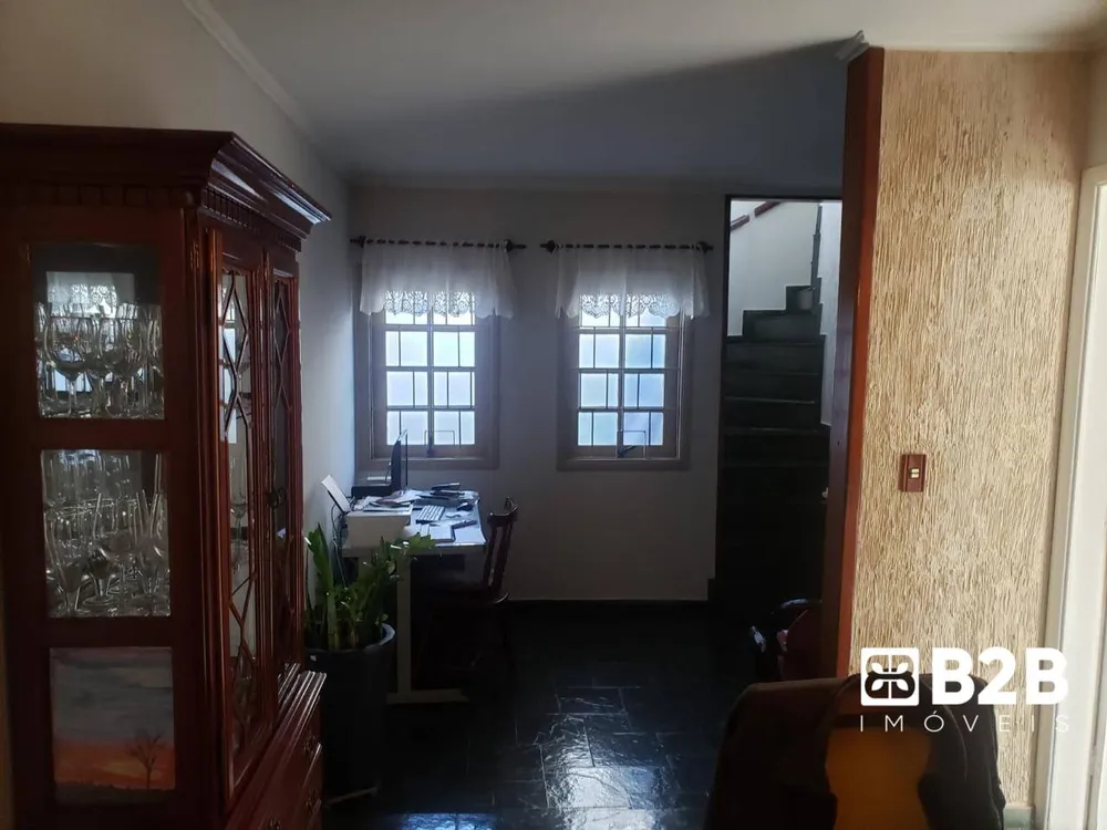 Casa, 3 quartos, 233 m² - Foto 3