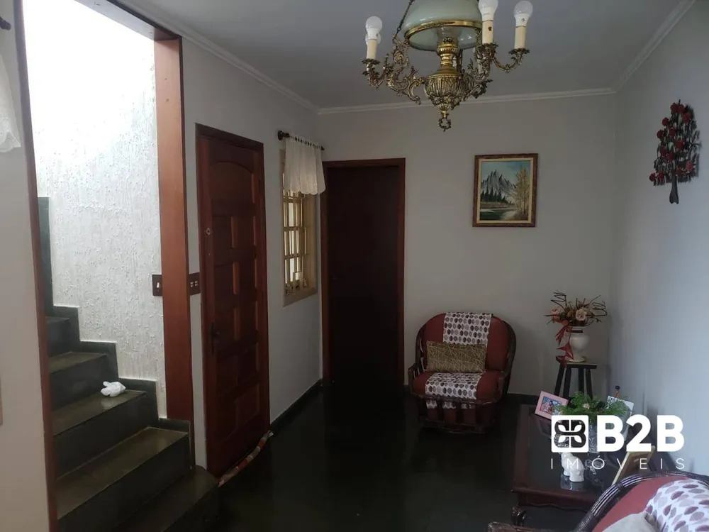 Casa, 3 quartos, 233 m² - Foto 4