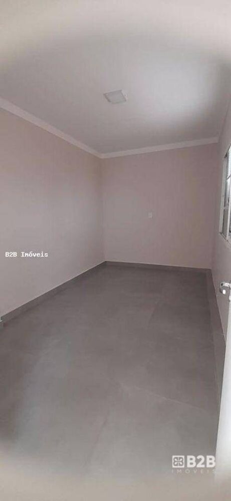 Casa à venda com 3 quartos, 193m² - Foto 7