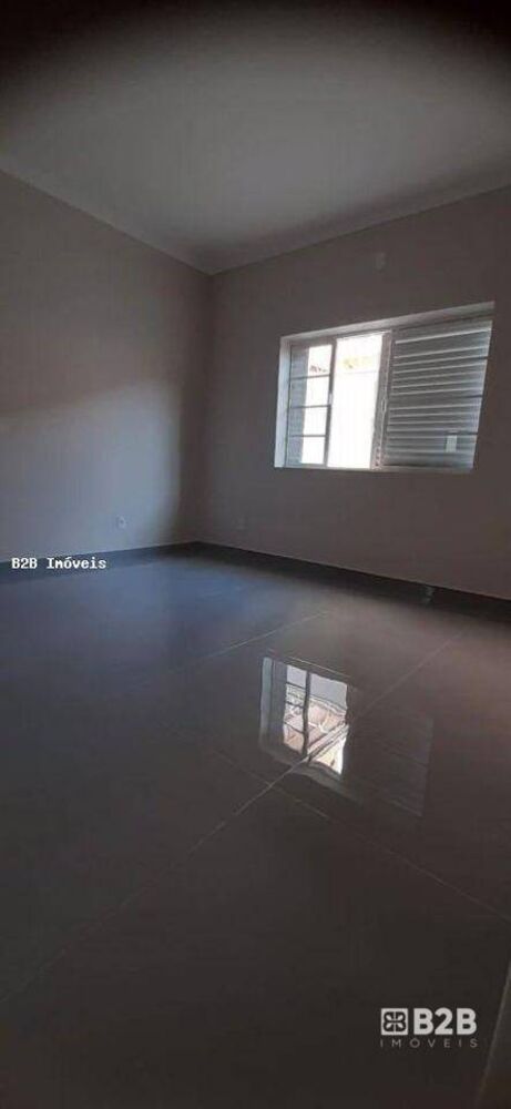 Casa à venda com 3 quartos, 193m² - Foto 5