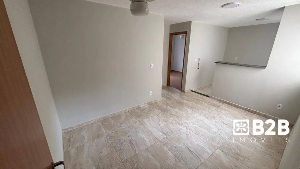Apartamento, 2 quartos, 42 m² - Foto 2