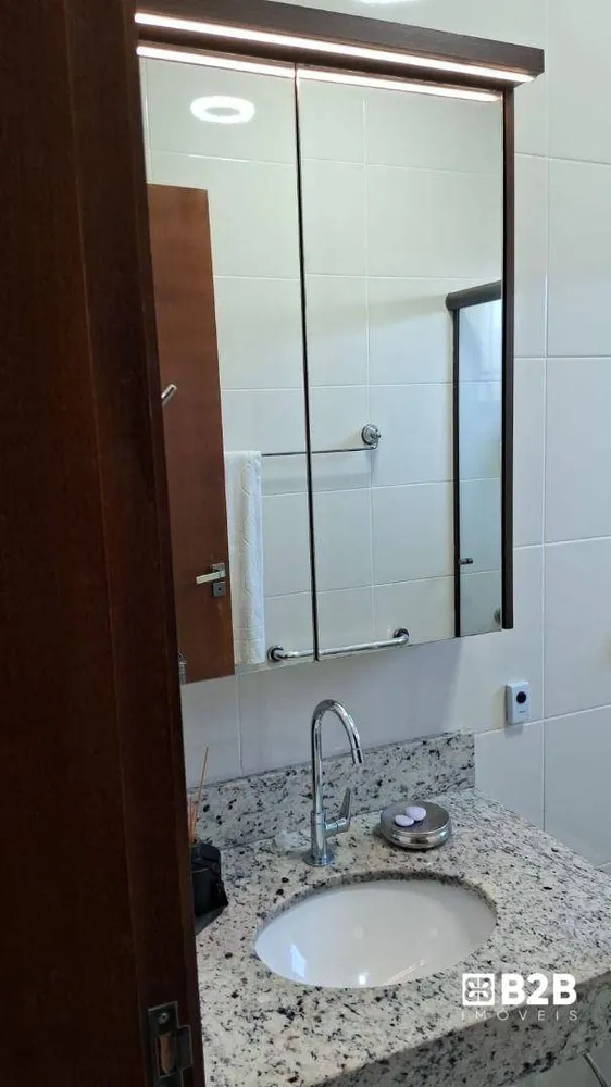 Casa, 3 quartos, 18073 m² - Foto 1
