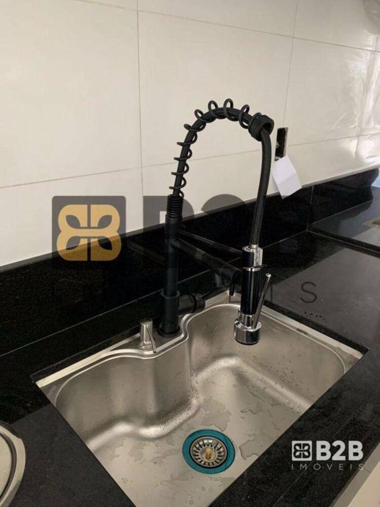 Casa à venda com 3 quartos, 126m² - Foto 8