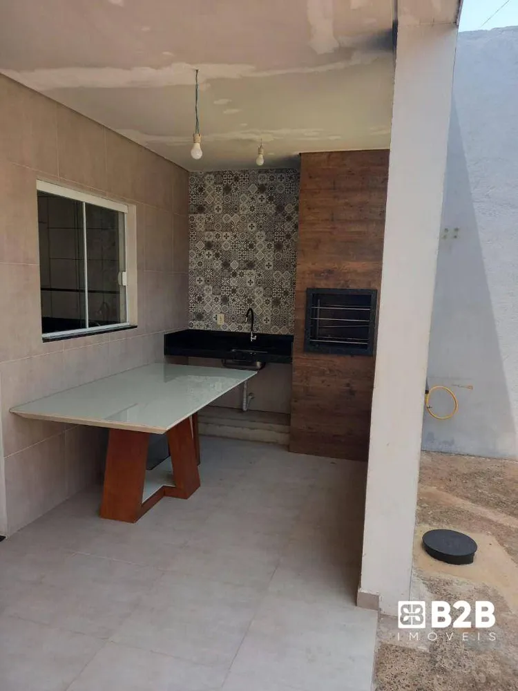 Casa, 3 quartos, 171 m² - Foto 2