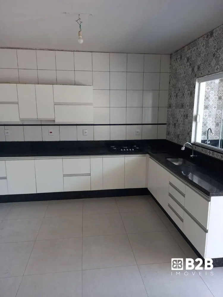 Casa, 3 quartos, 171 m² - Foto 4