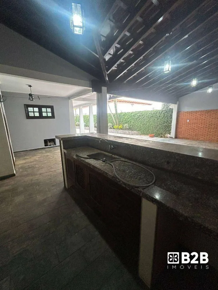 Casa, 4 quartos, 308 m² - Foto 2