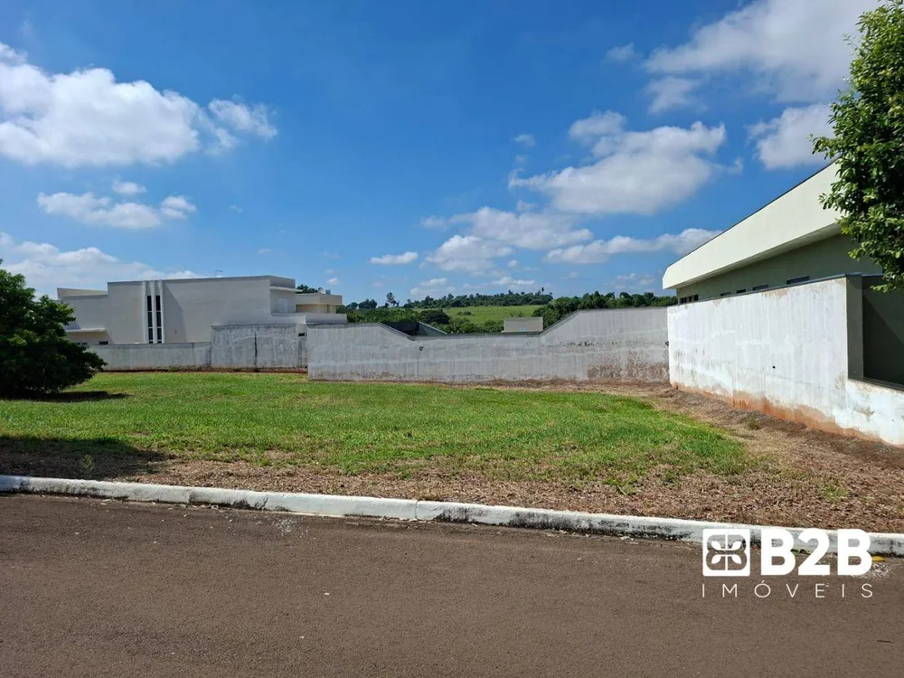 Loteamento e Condomínio, 400 m² - Foto 1