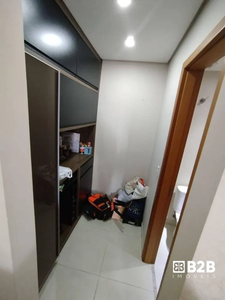Apartamento, 3 quartos, 94 m² - Foto 2