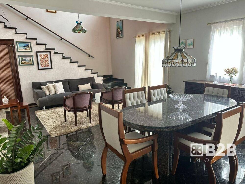 Casa, 3 quartos, 111 m² - Foto 2
