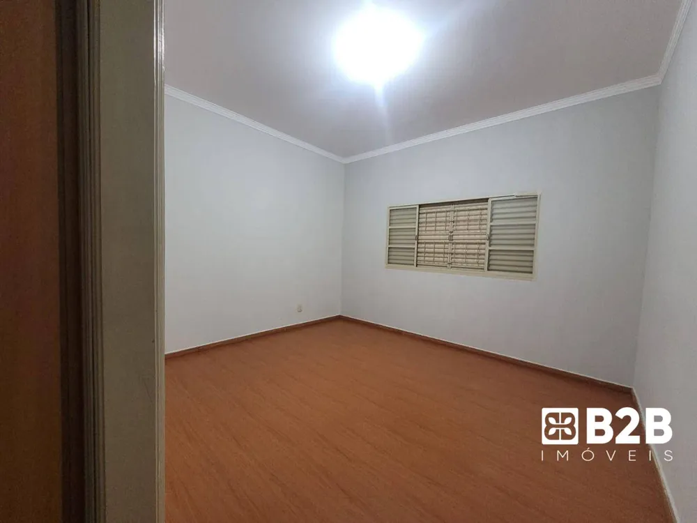 Casa, 3 quartos, 260 m² - Foto 11