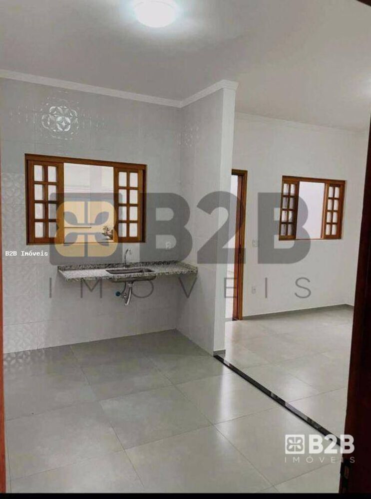 Casa à venda com 3 quartos, 118m² - Foto 3